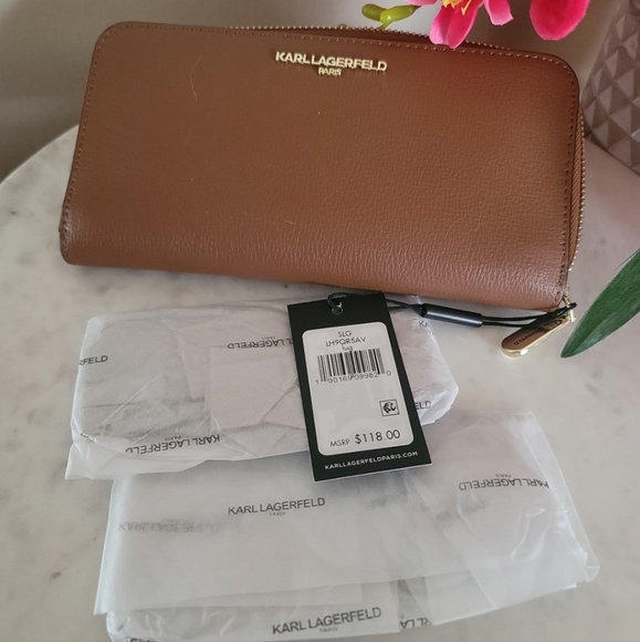 NWT Karl Lagerfeld leather Zipp around large wallet. - Picture 8 of 10